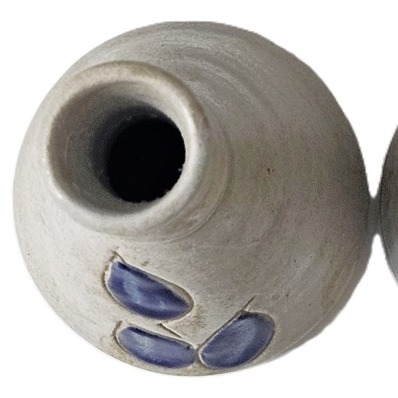 Vintage Williamsburg Pottery Blue Tulip Bud Vases - Mid 20th Century - Picture 2 of 6